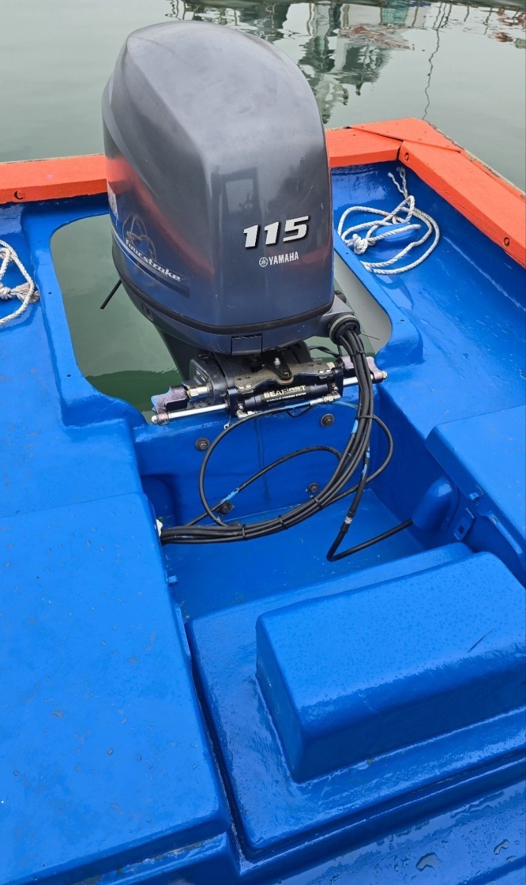 0.84톤 레저선 이미지 3