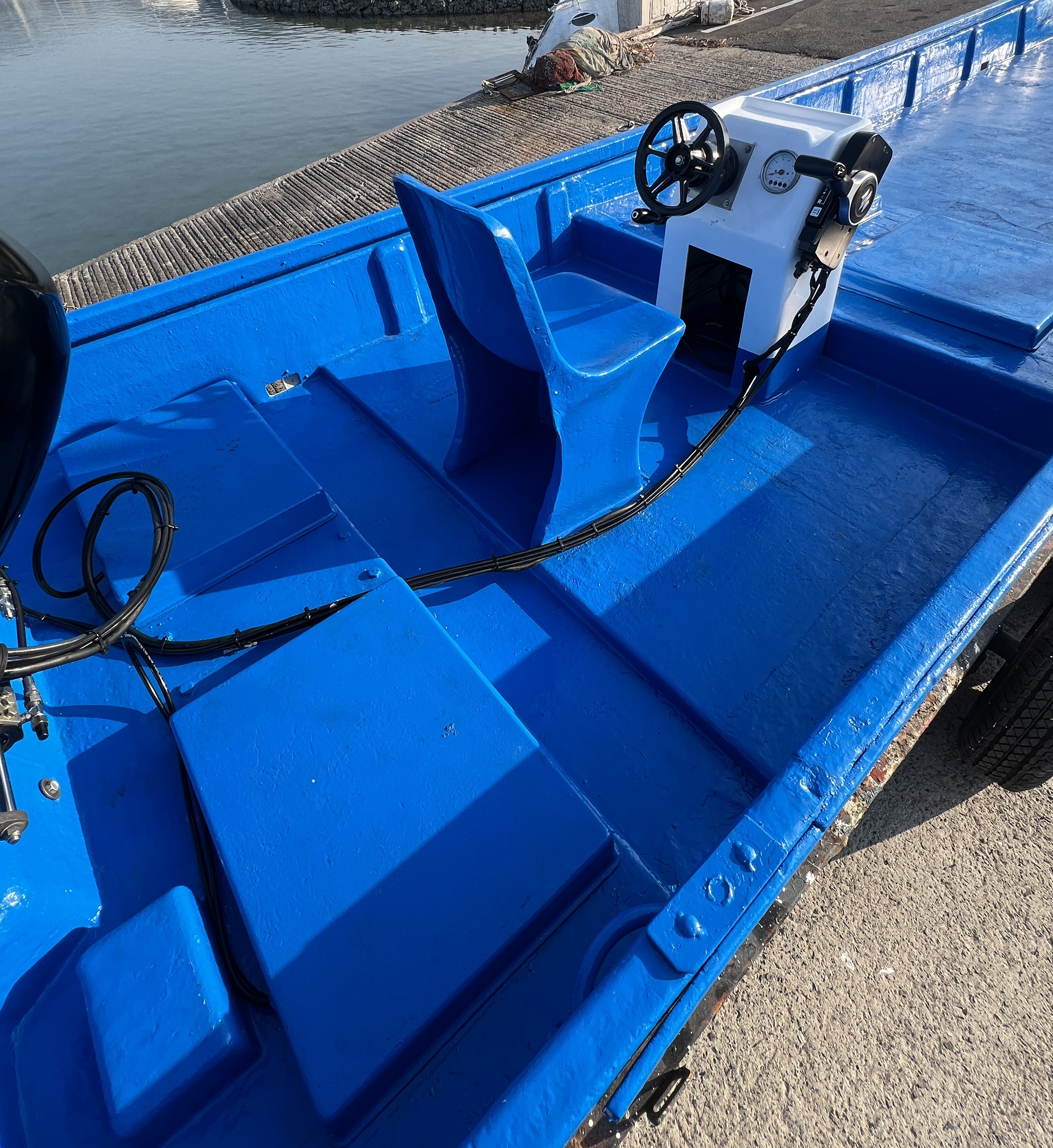 0.93톤 레저선 매매 이미지 3