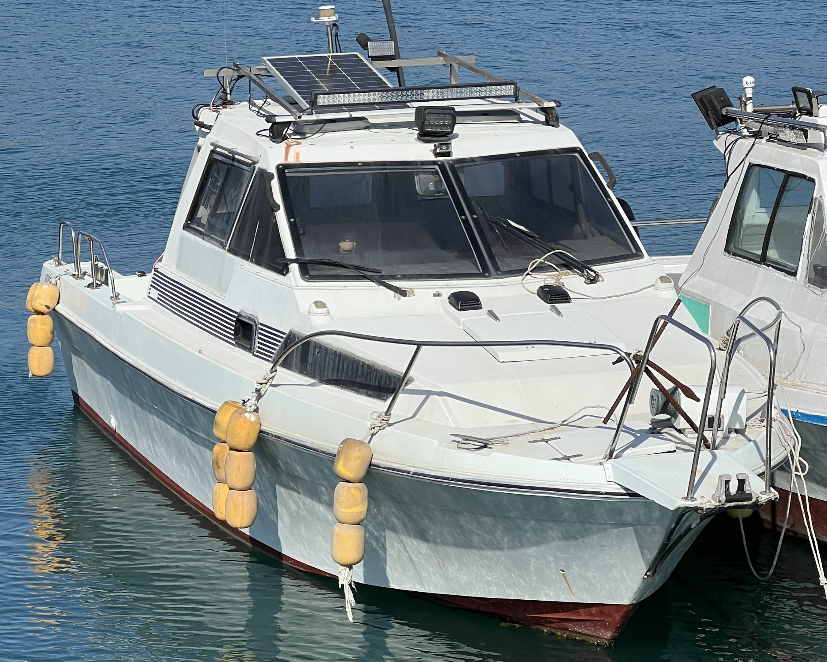 2.4톤 레저선 매매 사진