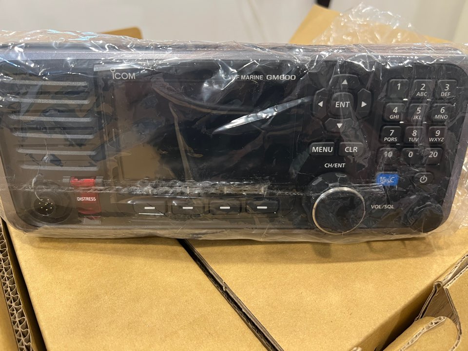 [박스만 개봉된 새상품] ICOM GM600 해상용 GMDSS VHF 해상 선박 무전기 풀세트 이미지 4