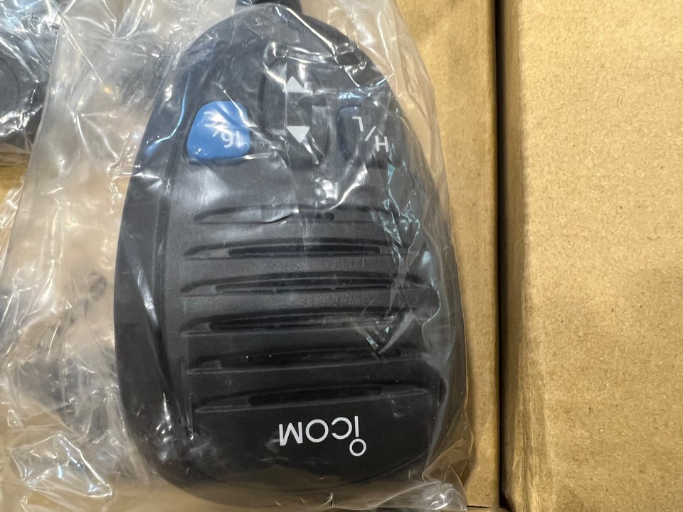 [박스만 개봉된 새상품] ICOM GM600 해상용 GMDSS VHF 해상 선박 무전기 풀세트 이미지 3